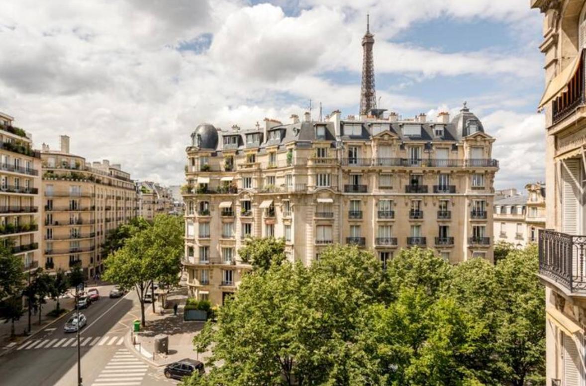 Luxury Suites Tour Eiffel Best View パリ エクステリア 写真